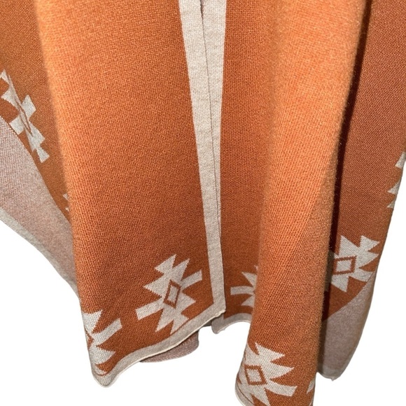 Warm & Cozy Women's Sweater Size M Rust Cream Kimono Style Open Front Southwest - Picture 3 of 9